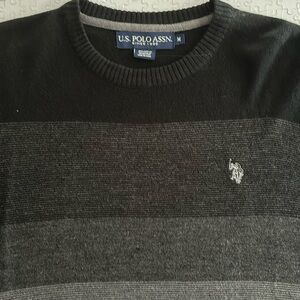 Men's Long-Sleeve Sweater
